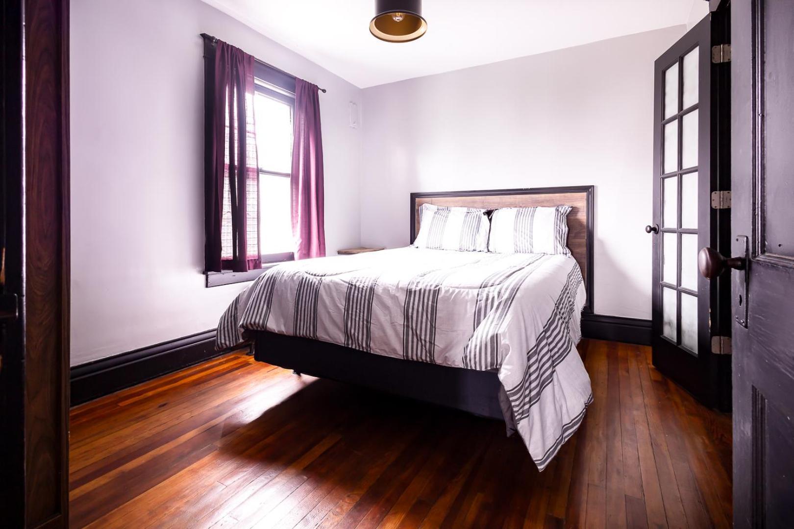 The Pub- 8Br Free Parking, Minutes From Falls & Casino Niagara Falls Extérieur photo