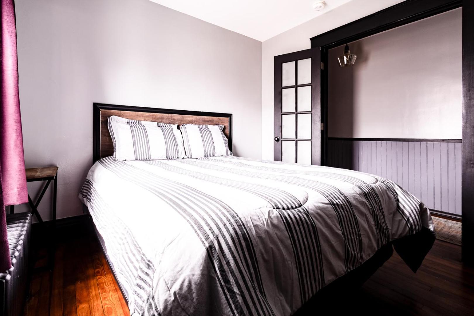 The Pub- 8Br Free Parking, Minutes From Falls & Casino Niagara Falls Extérieur photo